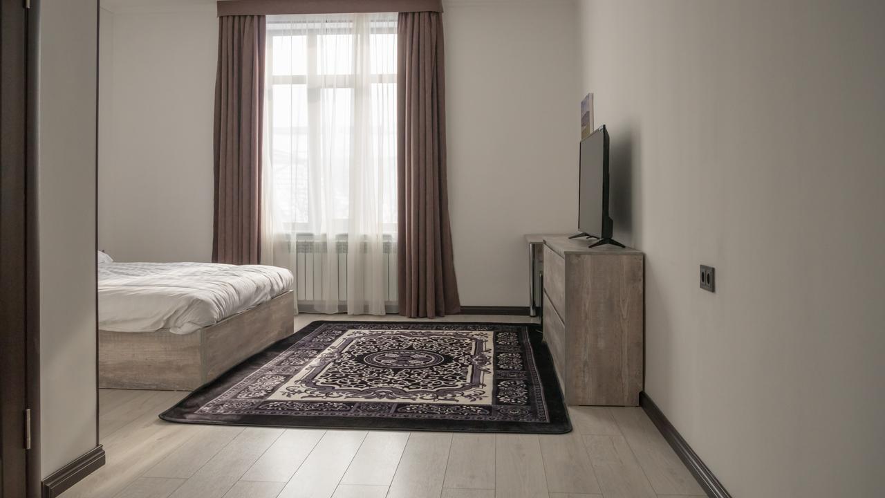 Home Guest Residence Bishkek Exterior photo