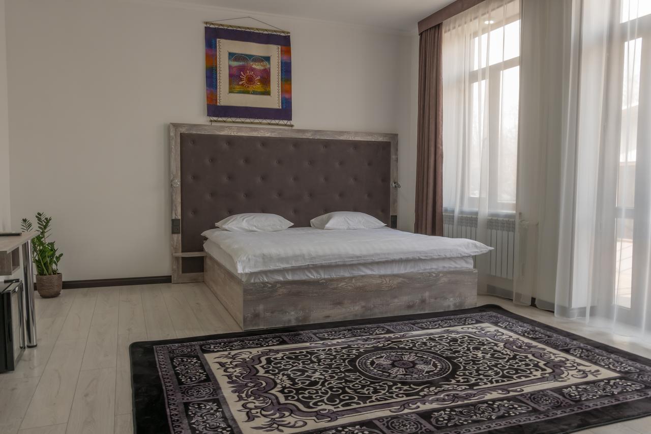 Home Guest Residence Bishkek Exterior photo