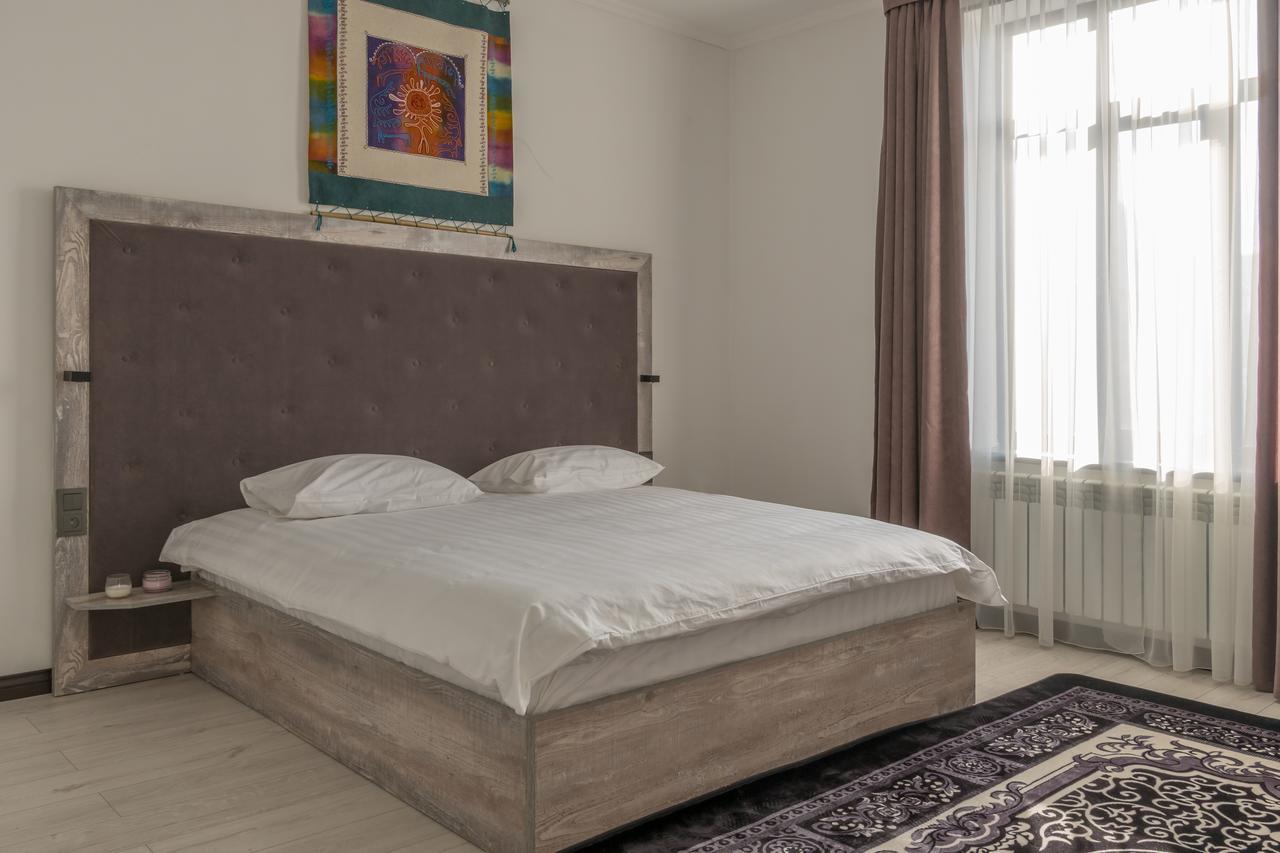 Home Guest Residence Bishkek Exterior photo