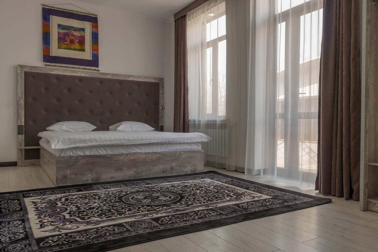 Home Guest Residence Bishkek Room photo